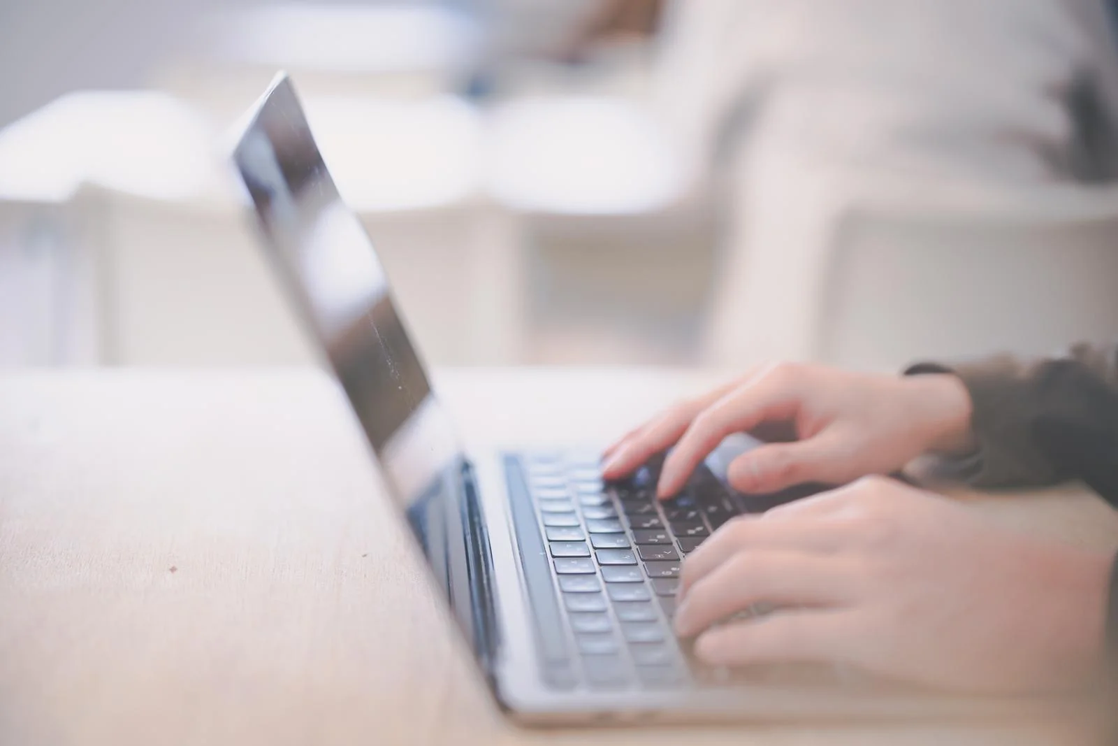 フリート契約の見直しを実施する人